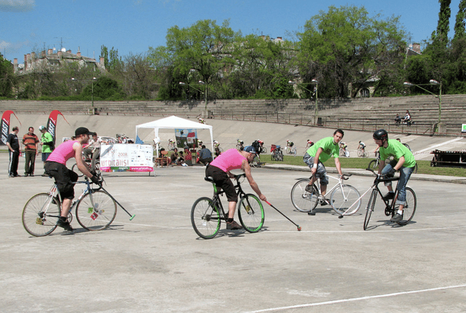 Annual Cycle Messenger World Championships in Paris